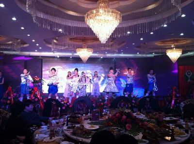 璀璨之夜 烏拉特農商行晚會盛典，水晶樂坊與海闊同達國際傳媒聯袂獻藝